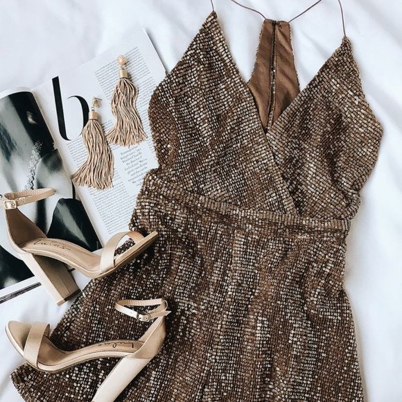 Astr Pants - ASTR the Label Sequin Romper Small